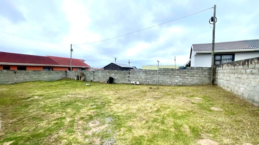 2 Bedroom Property for Sale in Haven Hills Eastern Cape